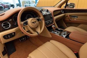 Bentley Bentayga V8 Centenary Specifications 2020 года  (UAE)